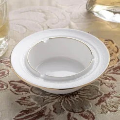 Teeservice aus Bone China – Britisches weißes Teegeschirr mit Kaffeetasse, Untertasse, Milchglas, Zuckerdose