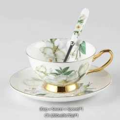 Teeservice „Camellia“ aus Bone China – Teekanne und Tassen aus Porzellan, Zuckerdose