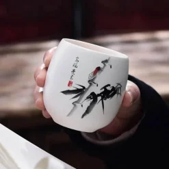 Teetasse aus Keramik – Kung-Fu-Trinkgeschirr aus weißem Porzellan mit Henkel
