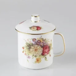 Teetassen-Set aus Porzellan mit Deckel und Löffel