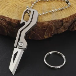Titan-Schlüsselanhängermesser - Mini-faltbares Outdoor-Werkzeug