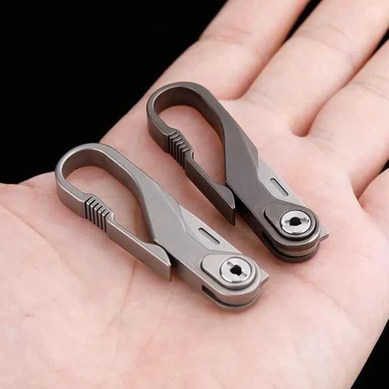 Titan-Schlüsselanhängermesser - Mini-faltbares Outdoor-Werkzeug