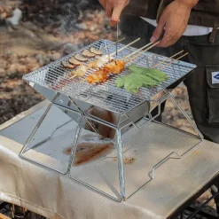 Tragbarer Campinggrill aus Edelstahl – faltbares, abnehmbares Kochwerkzeug