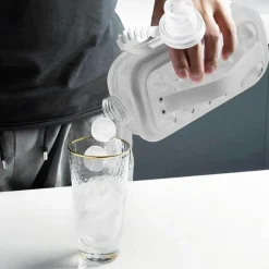 Tragbarer Eiswürfelbereiter mit Deckel – perfekt für Veranstaltungen im Freien