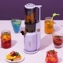 Tragbarer elektrischer Mixer mit Kaltpressung
