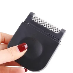 Tragbarer Mini-Fusselentferner