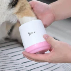 Tragbarer Pfotenreiniger für Haustiere – einfacher Fußreiniger für Hunde und Katzen