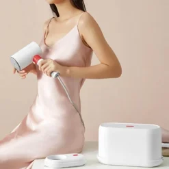 Tragbares Dampfbügeleisen – Kompakte Reisebügelmaschine