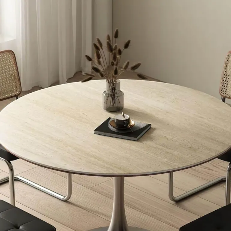 Travertin Esstisch - Eleganter Natursteintisch