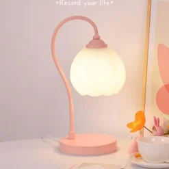 Tulpen-Tischlampe – Dekorative Blumenbeleuchtung