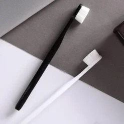 Umweltfreundliche, ultradünne Zahnbürste – superweiche, sanfte Borsten