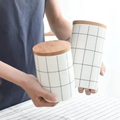 Umweltfreundlicher Lebensmittelbehälter aus Keramik mit Bambusdeckel – Aufbewahrungslösung für die Küche