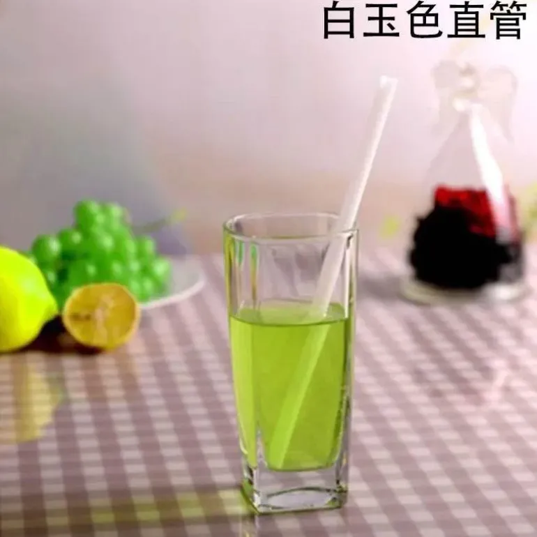 Umweltfreundlicher, wiederverwendbarer Trinkhalm aus Glas – farbenfrohes Bar-Accessoire
