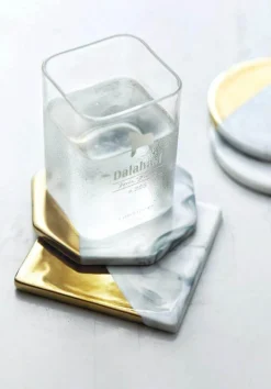 Untersetzer mit Marmorstreifen – Luxuriöses Trinkgeschirr aus Keramik