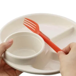 Unterteilter Portionskontrollteller – Gesunder Mahlzeitenteller für eine ausgewogene Ernährung