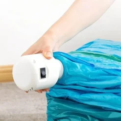 Vakuum-Aufbewahrungsbeutel mit Pumpe – platzsparender Organizer