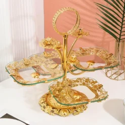 Vergoldeter Tortenständer – Eleganter Dessertständer