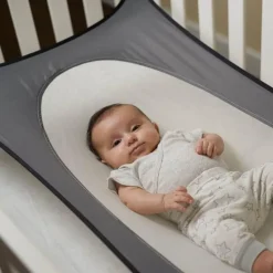 Verstellbare Hängematte für Babybetten – Abnehmbare Schlaflösung für Kleinkinder