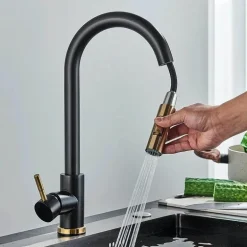 Verstellbarer goldener hoher Wasserhahn – minimalistisches Design