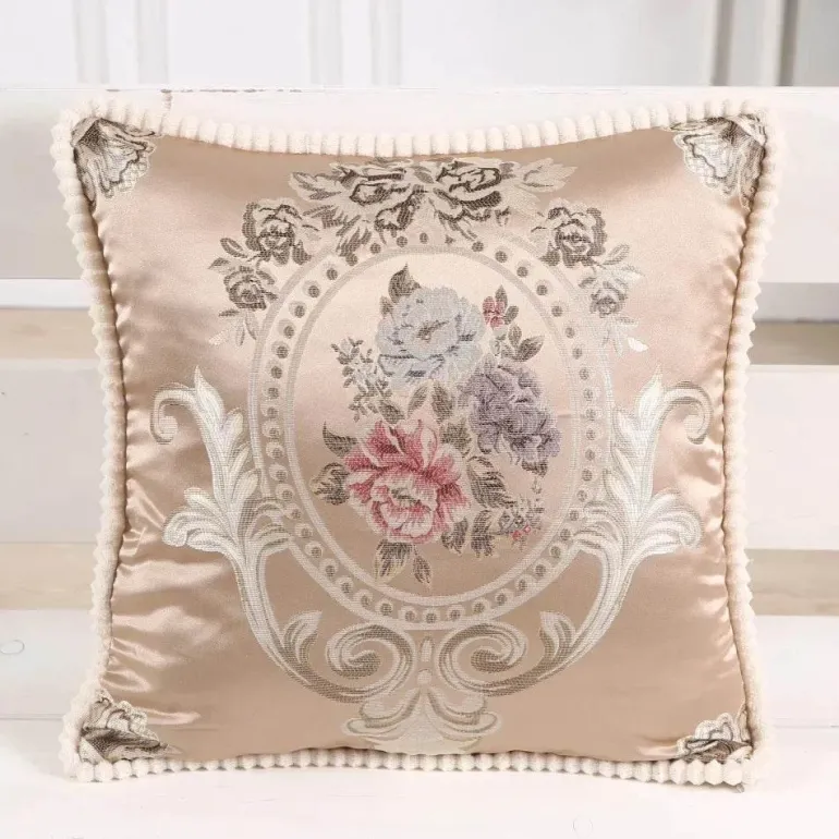 Vintage Blumen Kissenbezug - Rot Elfenbein Jacquard Europäisches Design 19x19 Zoll