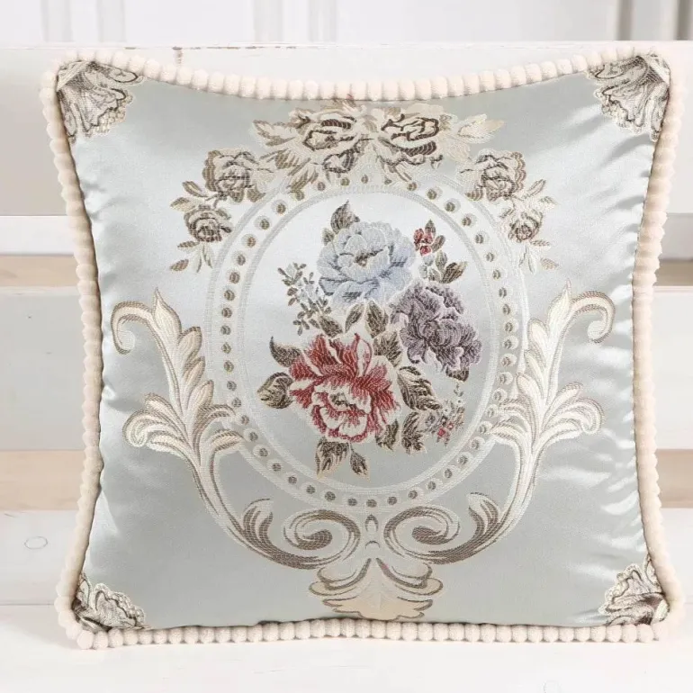 Vintage Blumen Kissenbezug - Rot Elfenbein Jacquard Europäisches Design 19x19 Zoll