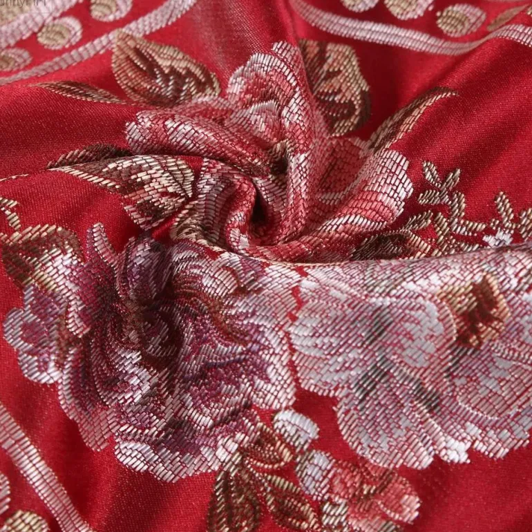 Vintage Blumen Kissenbezug - Rot Elfenbein Jacquard Europäisches Design 19x19 Zoll