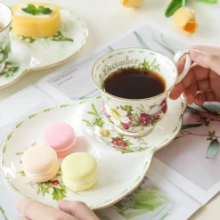 Vintage Bone China Kaffeetassen-Set – Phnom Penh Design für das Home Office