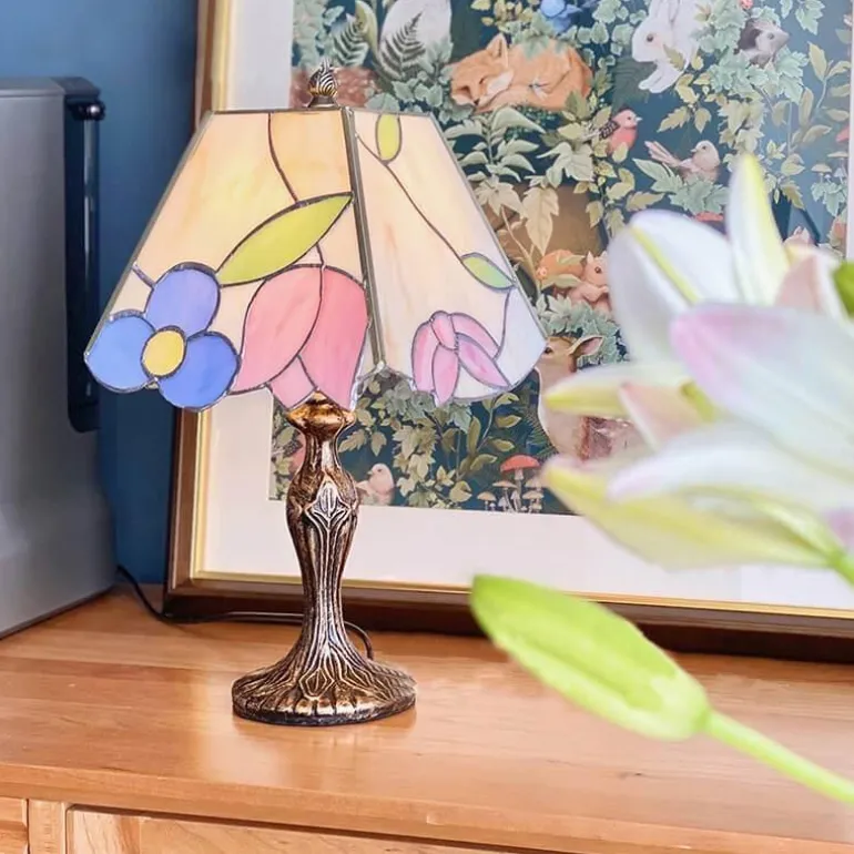 Vintage Buntglaslampe - Klassische Wohndekorbeleuchtung