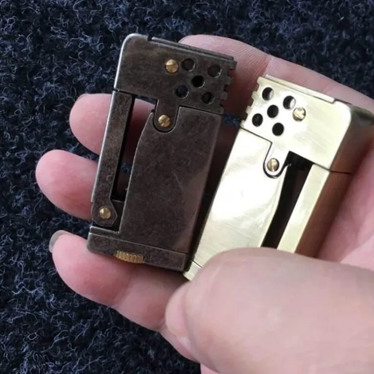 Vintage Feuerzeug mit seitlicher Zündung – Retro-Flammenwerkzeug