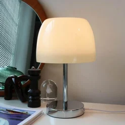 Vintage Glas Tischlampe - Elegante Wohnbeleuchtung Dekor