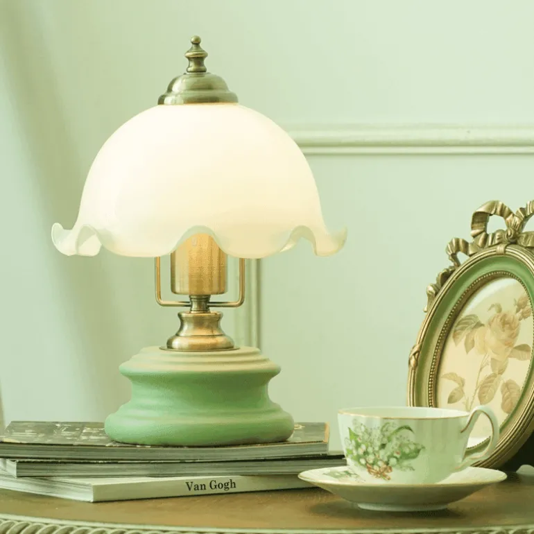 Vintage Glasblumen Tischlampe - Retro Beleuchtung Dekor