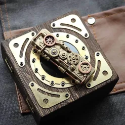 Vintage Kerosinfeuerzeug - Uhrwerk Flammendesign