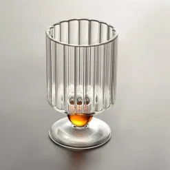 Vintage Nordische Weinkelche mit geriffeltem Stiel - Glasbecher-Set mit Perlen