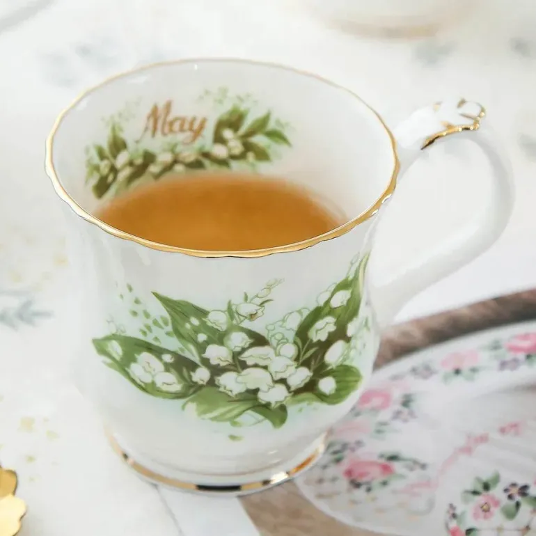 Vintage Phnom Penh Blumenbecher - Elegante Teetasse mit Handgriff für das Home Office