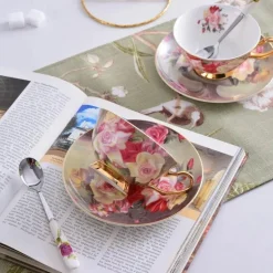 Vintage Rose Teetassen-Set - Britische Porzellan-Nachmittagsteetassen