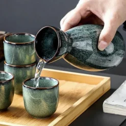 Vintage Sake-Spender-Set - Japanischer Shochu-Topf-Weinserver
