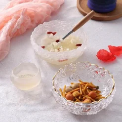 Vintage Salatschüssel aus Glas – graviertes Goldrand-Design