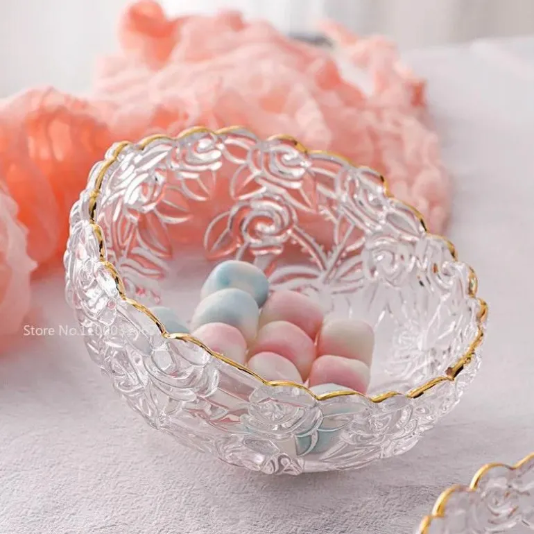 Vintage Salatschüssel aus Glas – graviertes Goldrand-Design