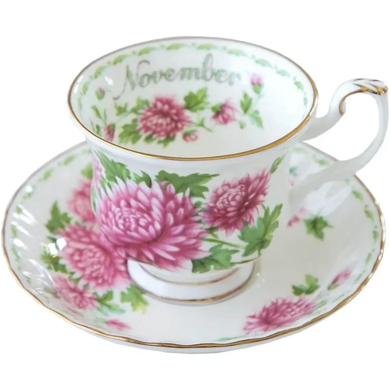 Vintage-Kaffeetasse und Untertasse aus Bone China – 220 ml