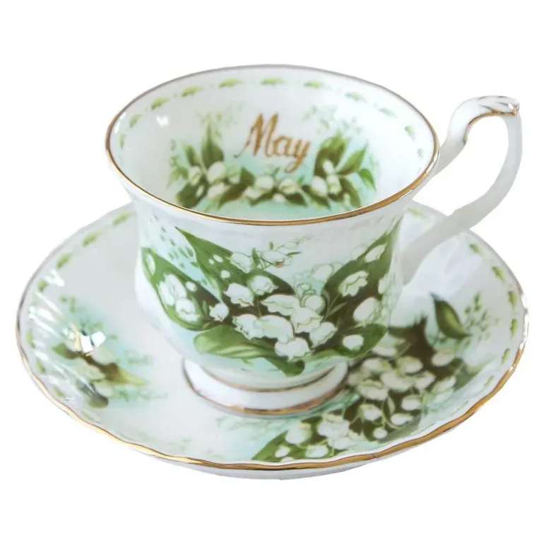 Vintage-Kaffeetasse und Untertasse aus Bone China – 220 ml