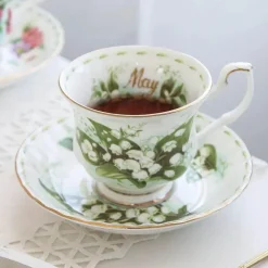 Vintage-Kaffeetasse und Untertasse aus Bone China – 220 ml