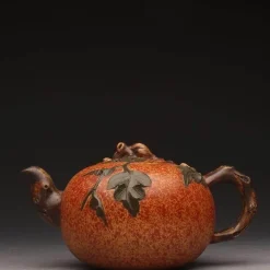 Vollständig handgefertigte authentische thailändische Vintage-Teekanne