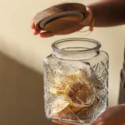 Vorratsdose aus geprägtem Glas – Begonien-Design