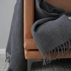 Waffelstrickdecke – weicher, atmungsaktiver Überwurf in Volltonfarbe für das Schlafsofa