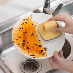 Wandmontierte Reinigungsbürste - Leicht erreichbarer Schrubber mit Griff