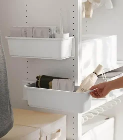 Wandregal mit Aufbewahrungsschublade – platzsparender Organizer