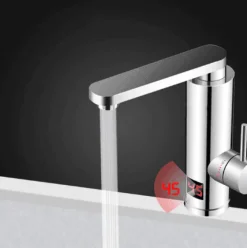 Wasserhahn für sofort heißes Wasser – intelligenter Küchenhahn