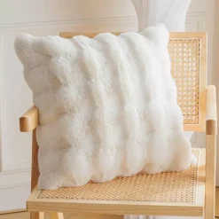 Weicher Kissenbezug aus Plüsch mit Wolkenmotiv, gemütliches Dekokissen für Zuhause