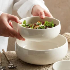 Weiße Porzellanschale - Elegantes Esszimmerdekor