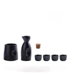 Wein- und Sake-Set aus Keramik mit Heizung – Elegantes Servierset
